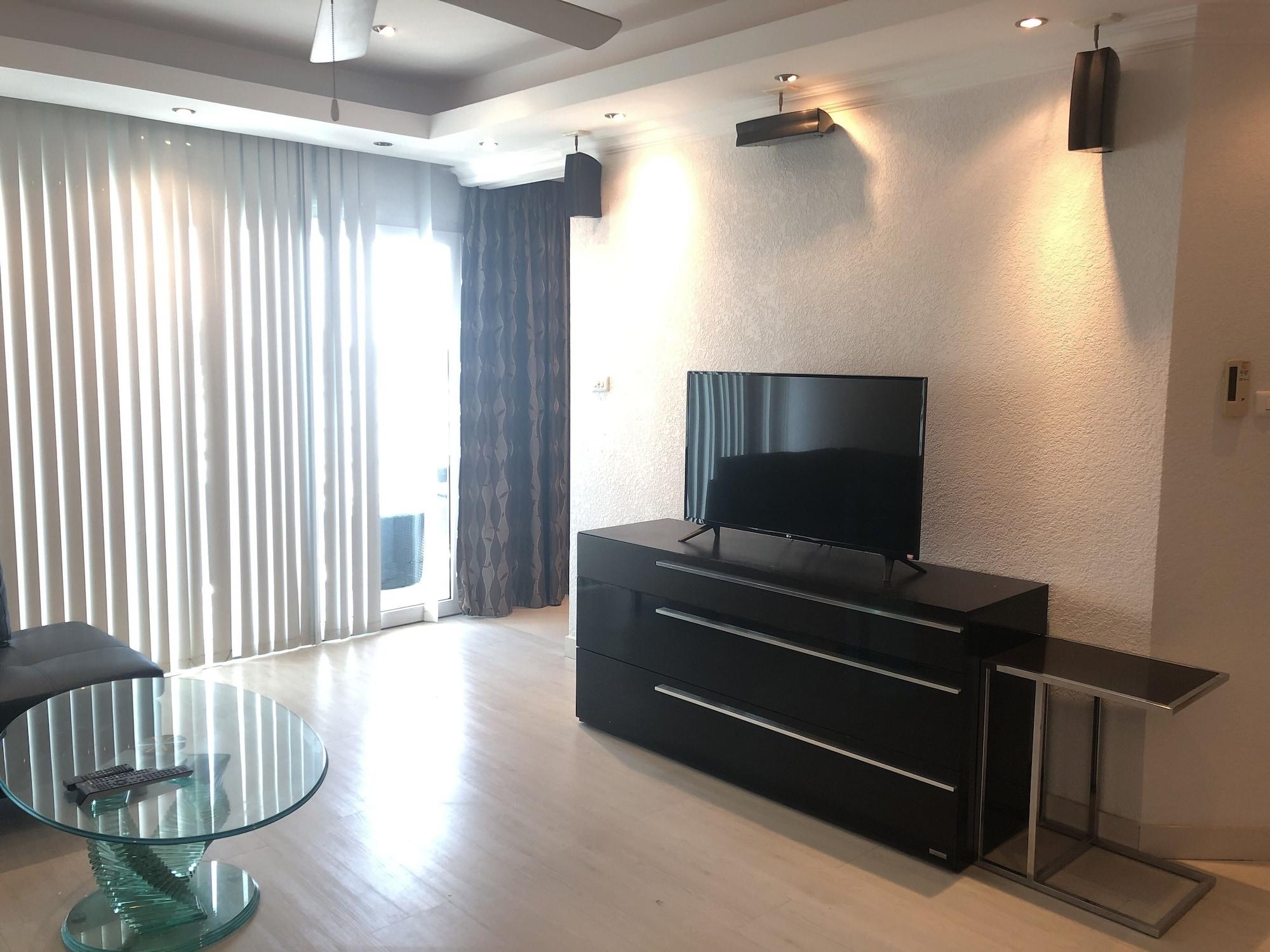 View Talay 6 Condominium By Honey Pattaya Exterior photo
