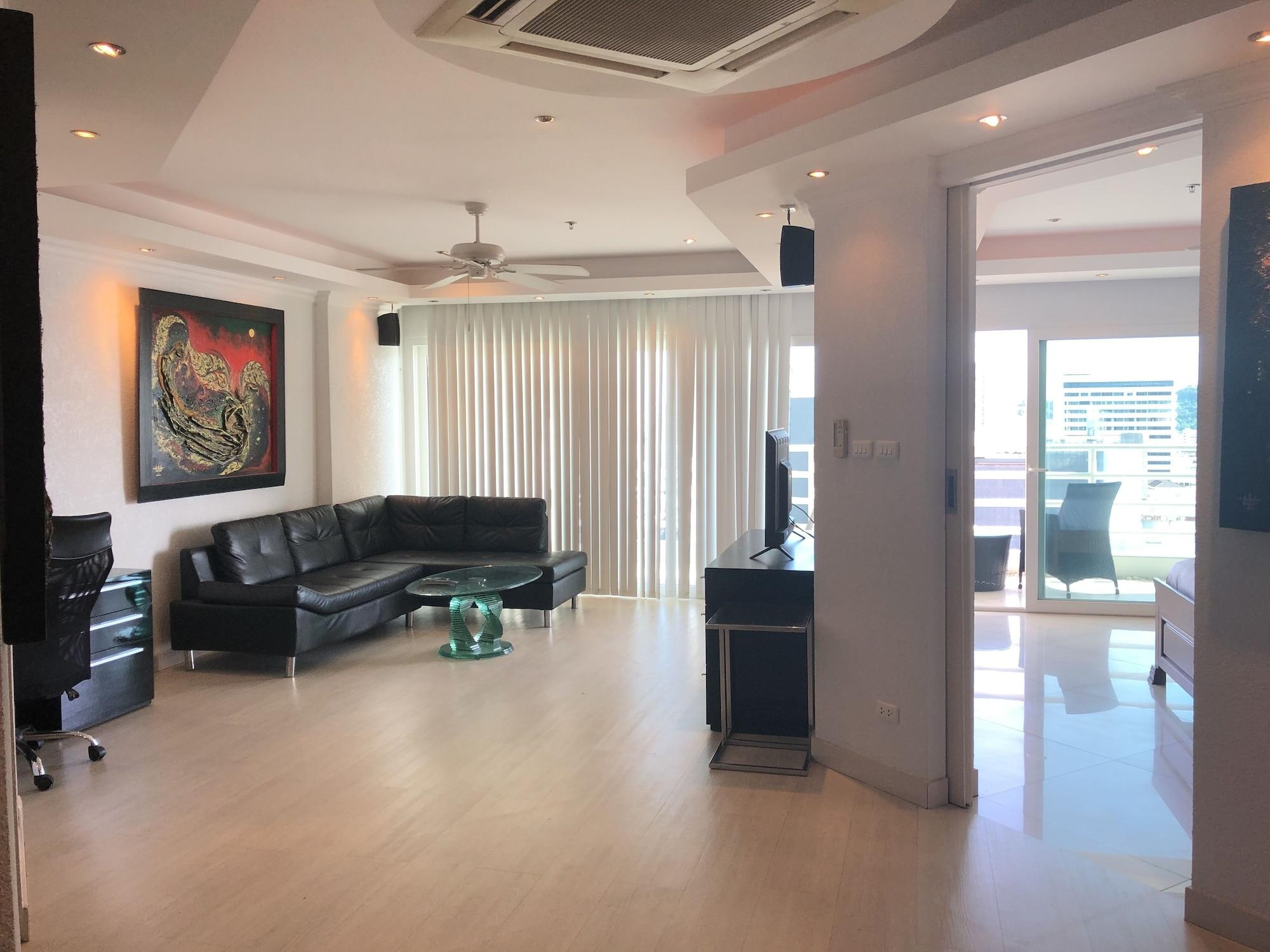View Talay 6 Condominium By Honey Pattaya Exterior photo