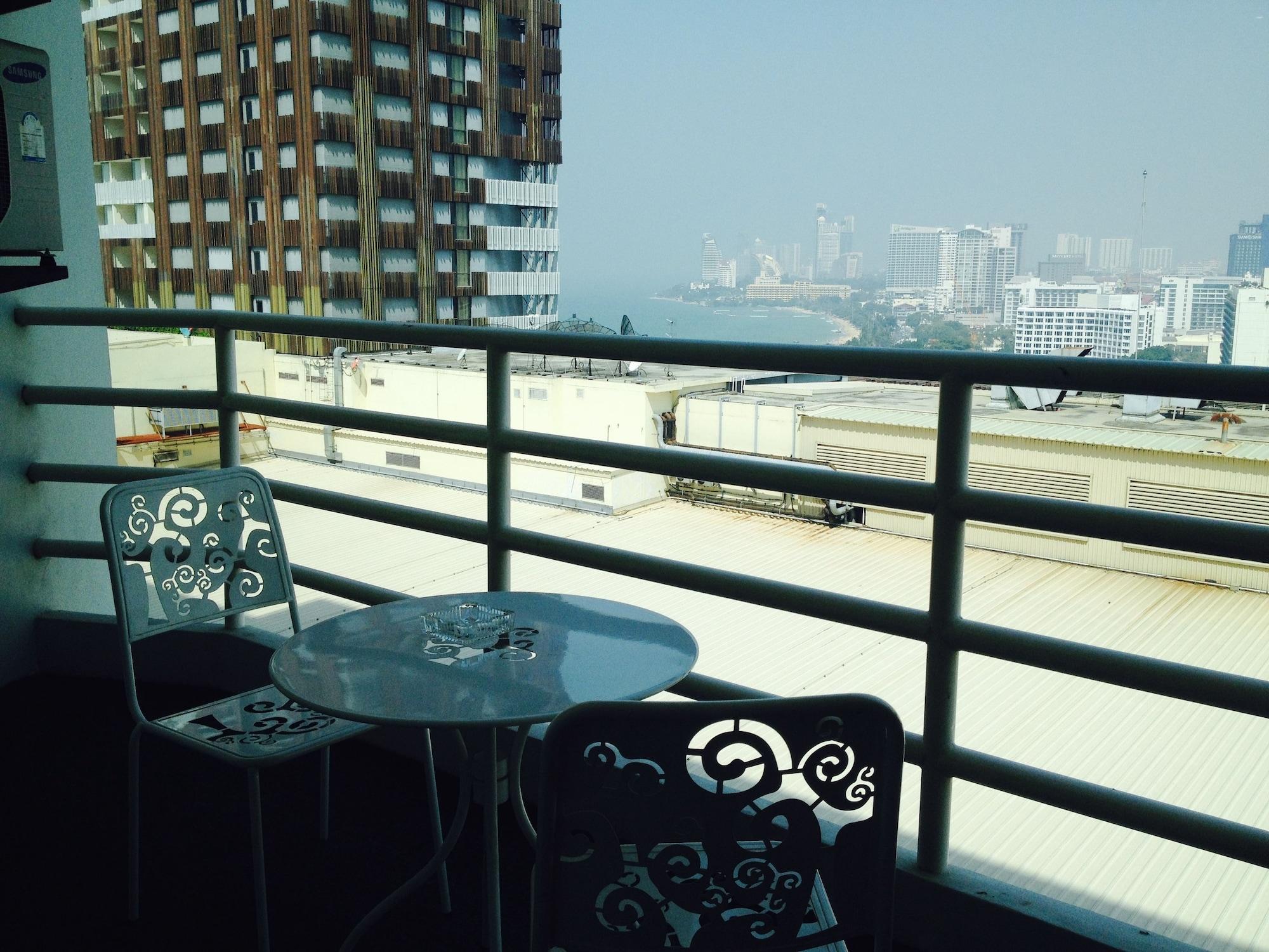 View Talay 6 Condominium By Honey Pattaya Exterior photo